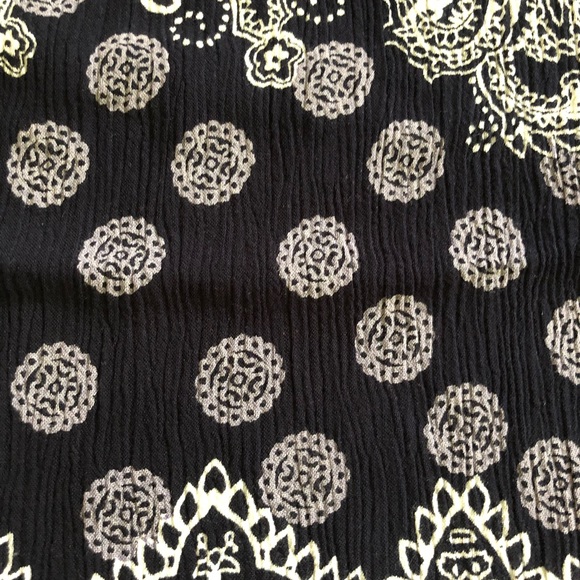 Top - Picture 4 of 6